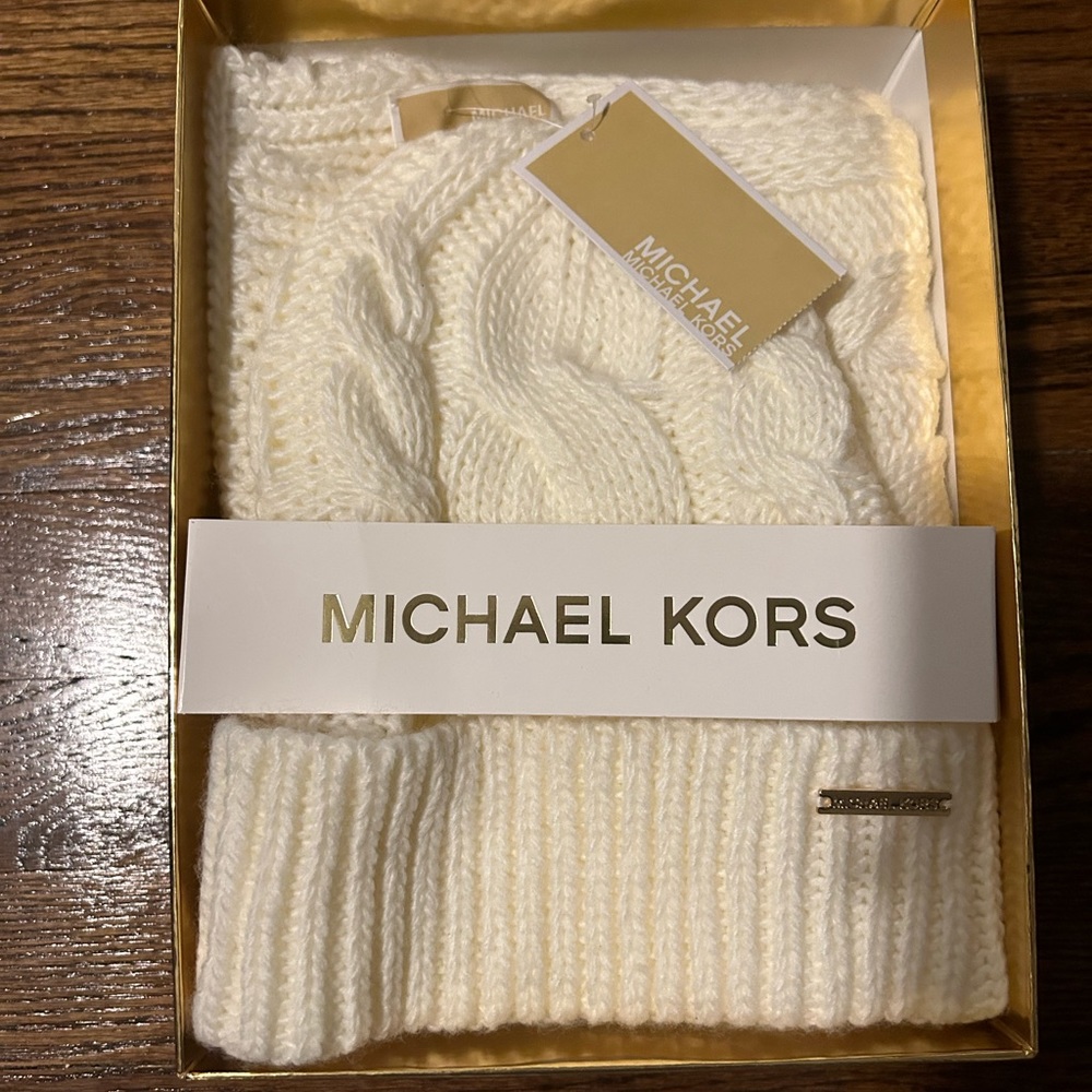 Michael Kors Hat and Scarf set